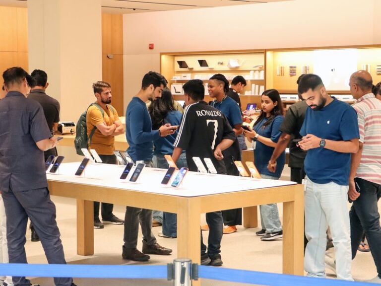 Apple nears $4 trillion on iPhone 17 sales surge