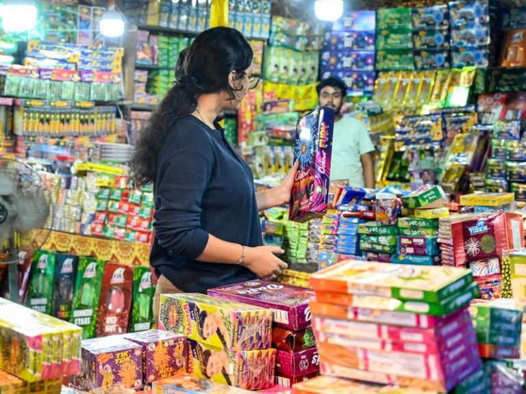 Delhi firecracker sales surge 40% this Diwali