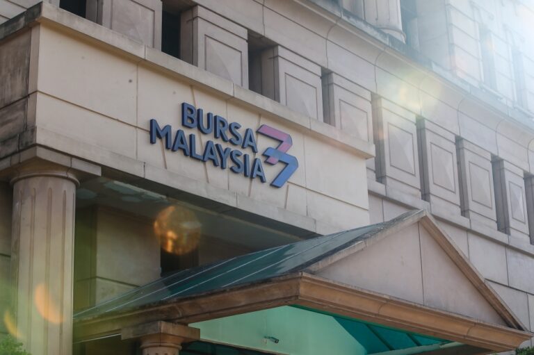 FBM KLCI set to hold steady above 1600 mark