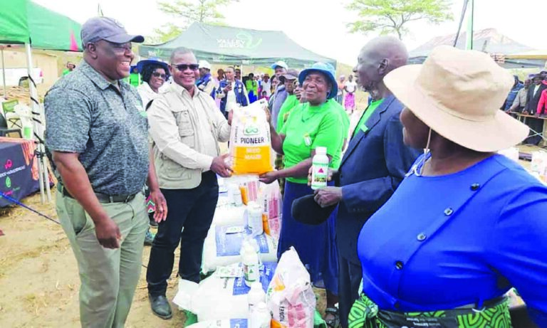 Farmers to receive fertiliser by mid-November