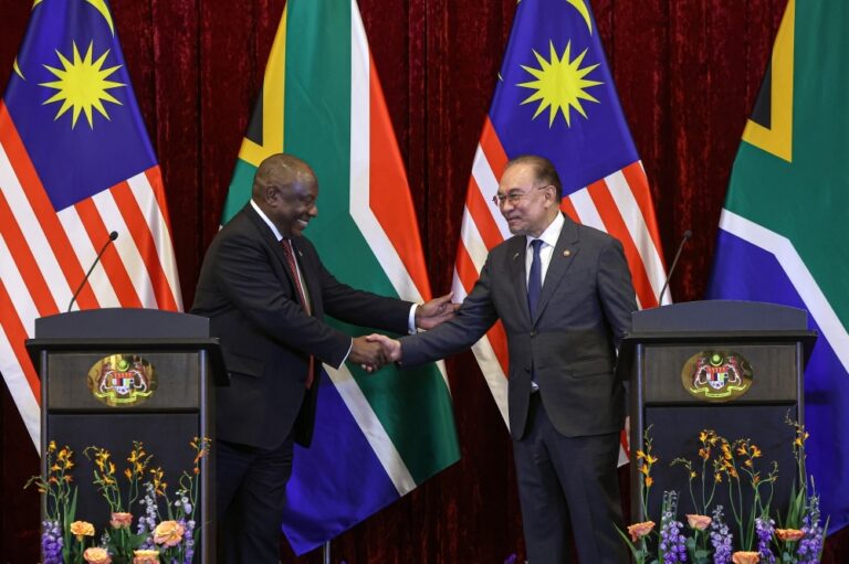 Malaysia, South Africa to boost ties in trade, defence