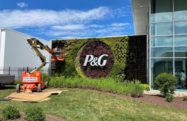 P&G sees profit rise, boosted by China sales