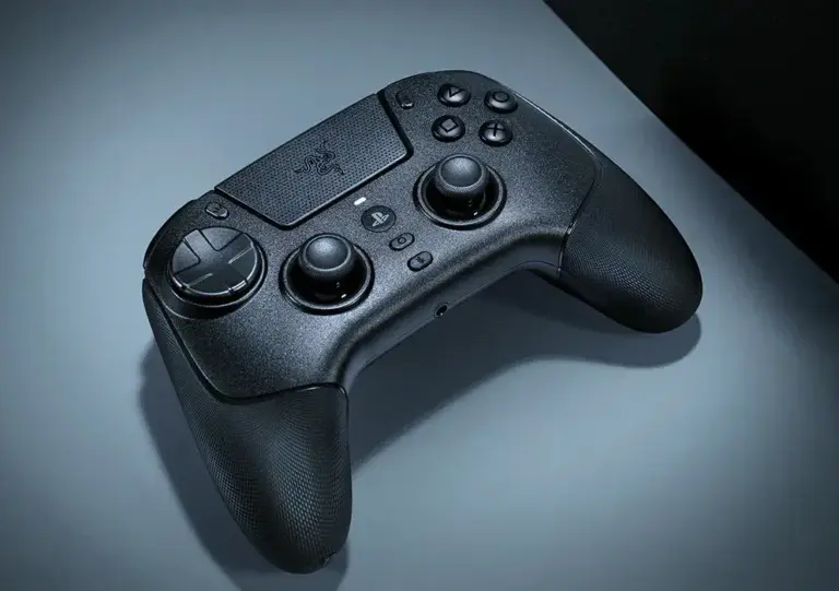 Razer Raiju V3 Pro offers elite PS5 controller features