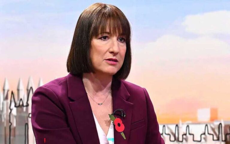 Reeves mulls income tax rise to close £30B gap
