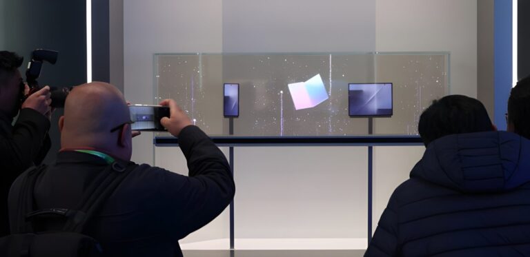 Samsung bends reality with TriFold beast