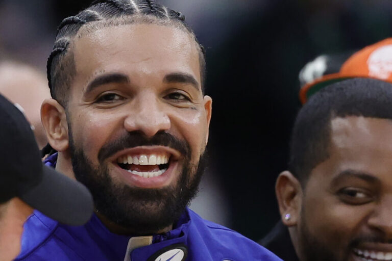 Drake named in Spotify stream scam suit