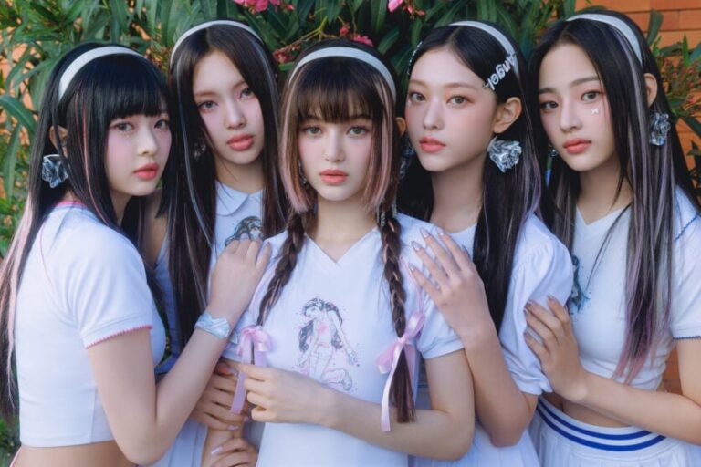 NewJeans members return to ADOR label