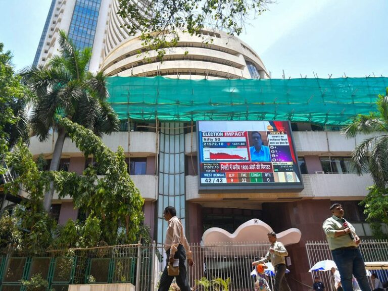 SBI, Airtel, LIC gain Rs 95,447 crore, but top tech stocks lose big