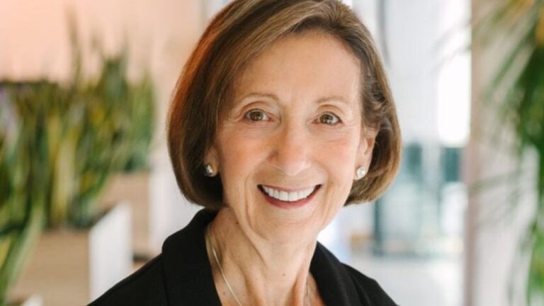 Sony promotes Dee Hale to SVP film and TV admin