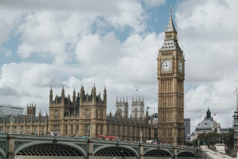 UK to ban ticket resales above face value